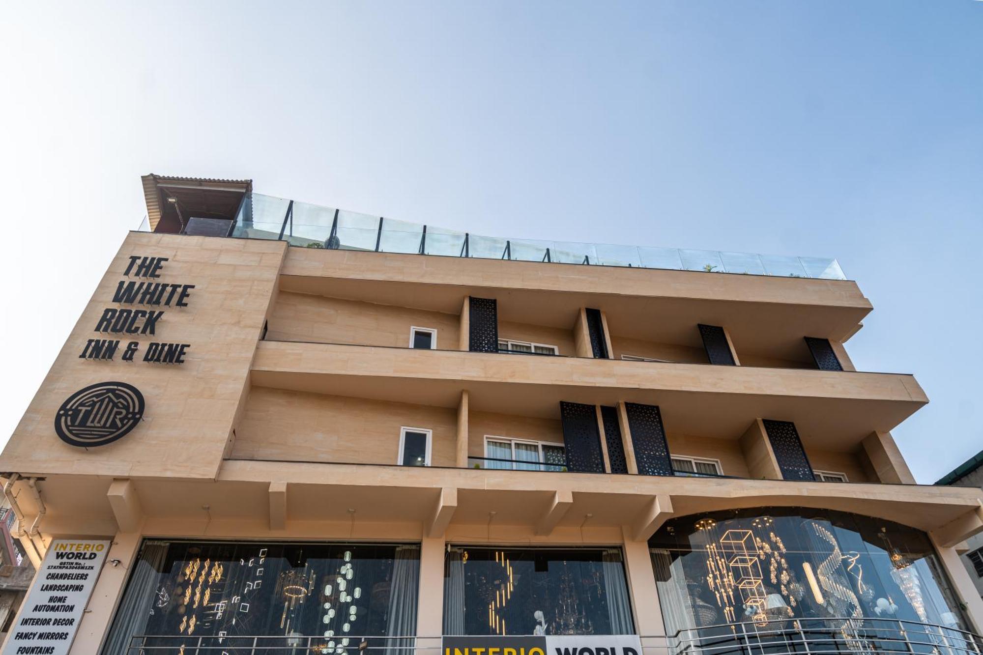 The White Rock Inn & Dine Shillong Exterior photo